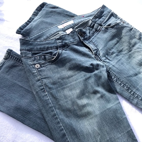 Candie's Denim - 🌟 3/$20 Candies Distressed Jeans Casual Comfy